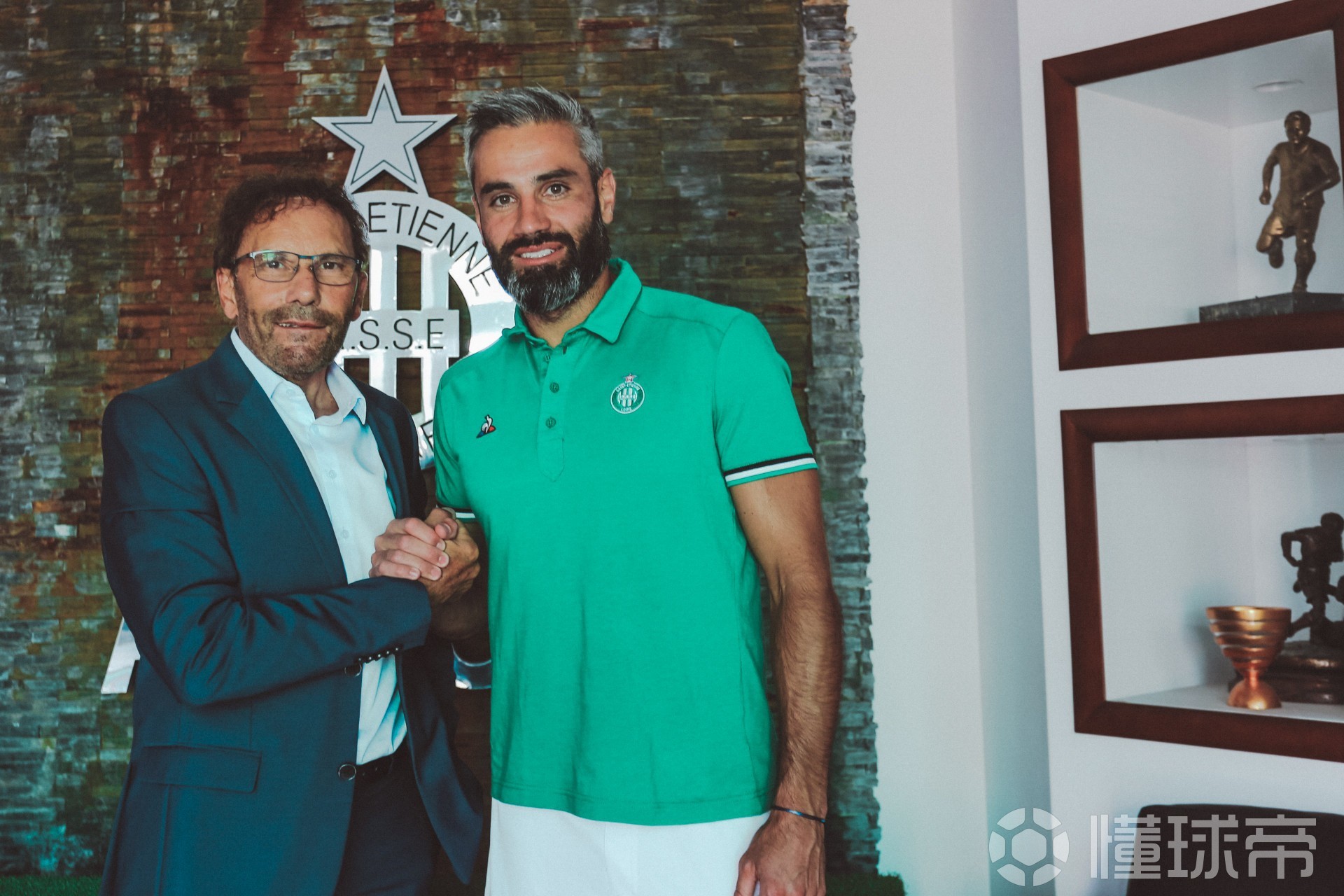 圣埃蒂安新晋队长盼望率领球队赢球的简单介绍